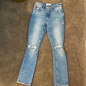 abercrombie 90’s skinny high rise short